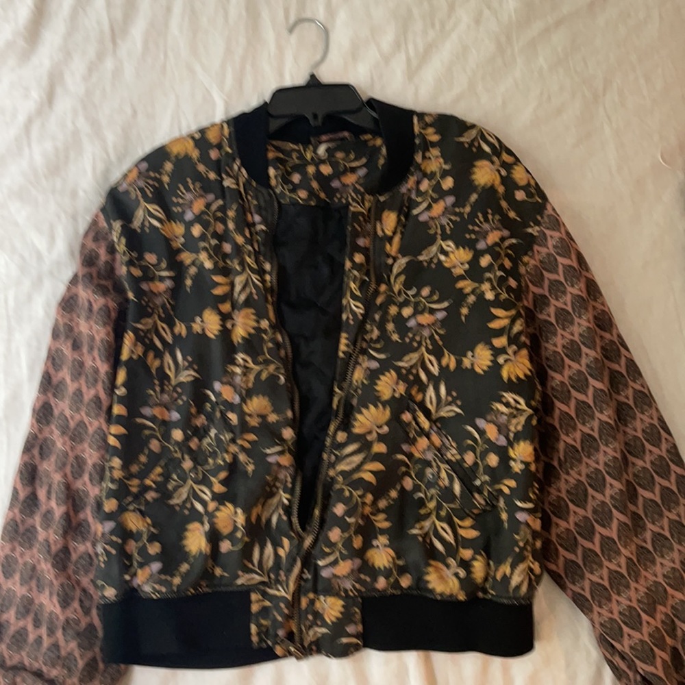 Free ppl pattern jacket - Picture 4 of 4